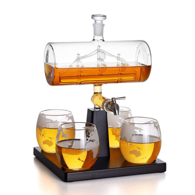 Decanter Globe Set - Decanter per whisky con forma antica