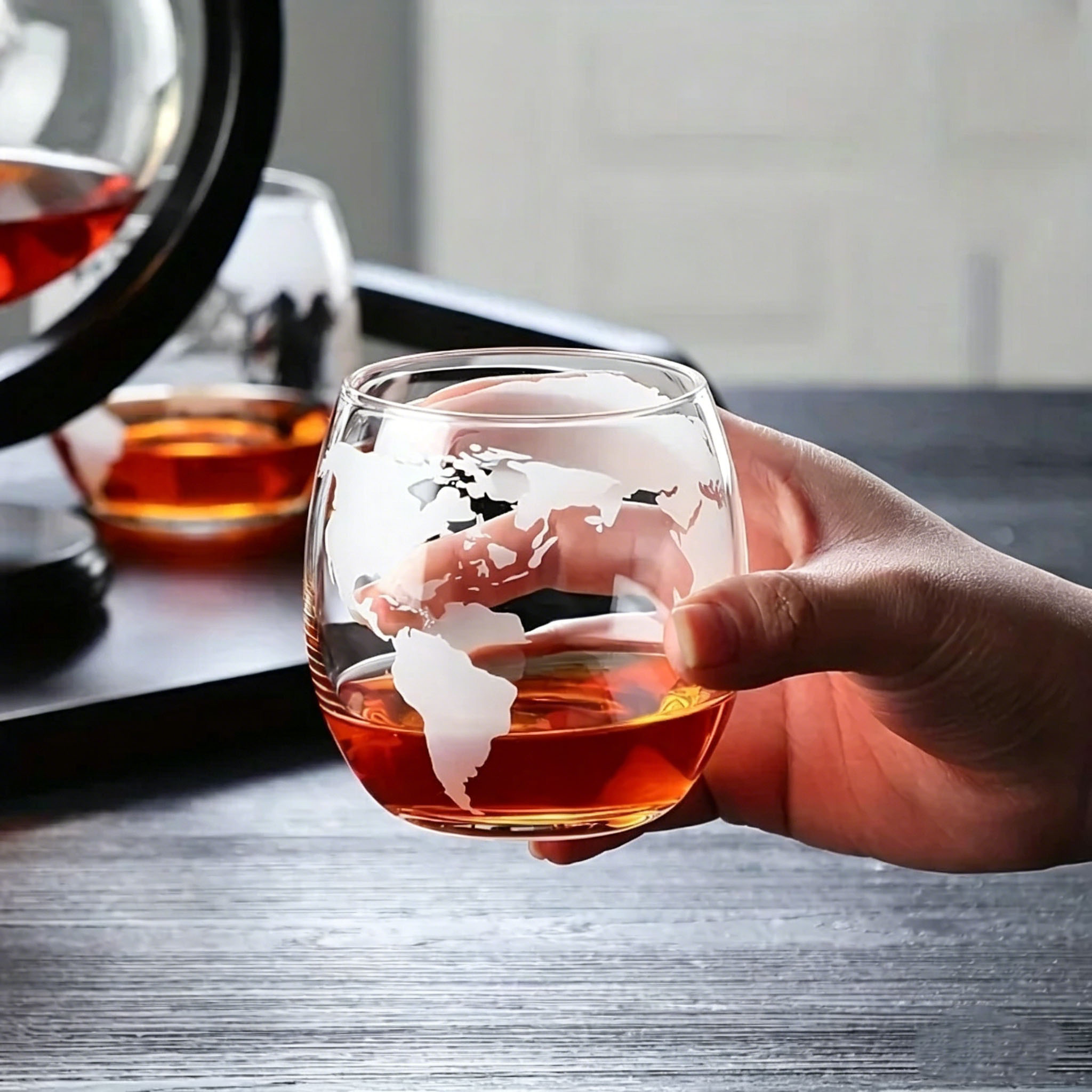 Set Decanter per Whisky a Form - Decanter Globe Set recensione e prezzo