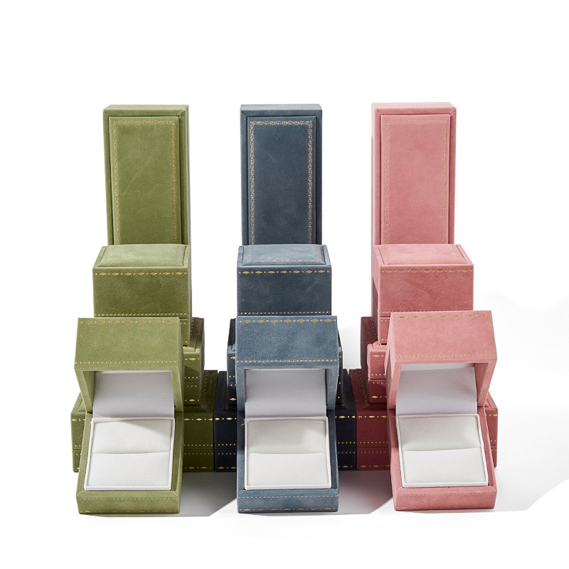 Scatola Portagioie in Velluto  - Bar Cart Gold recensione e prezzo