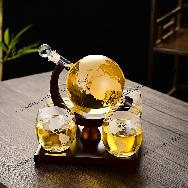 Decanter per modellare il glob - Decanter Globe Set recensione e prezzo
