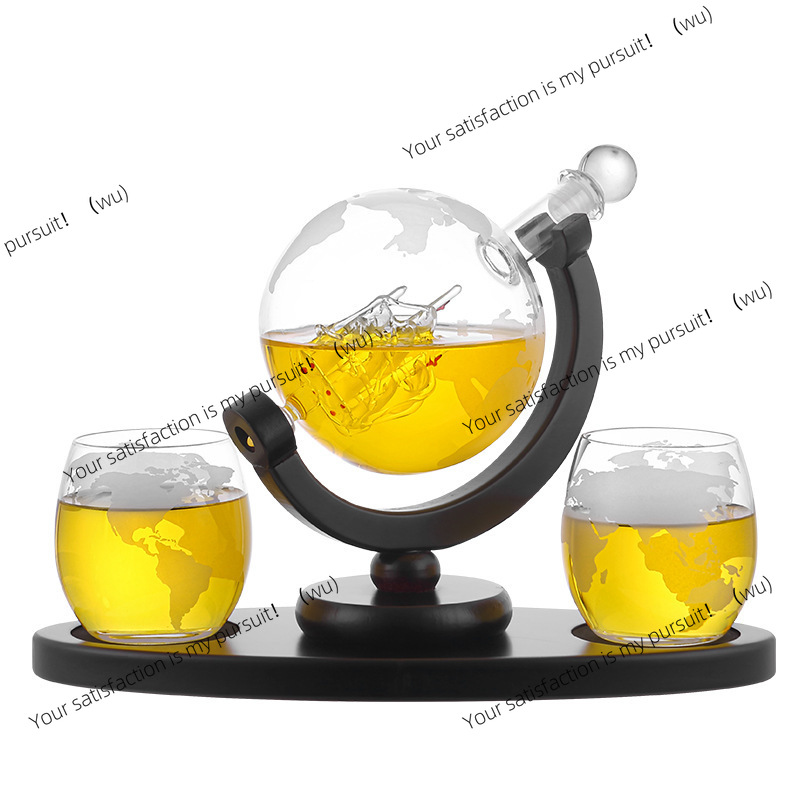 Set Decanter per Whisky a Form - Decanter Globe Set recensione e prezzo